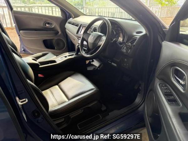Used 2016 CVT honda vezel null Image[9]