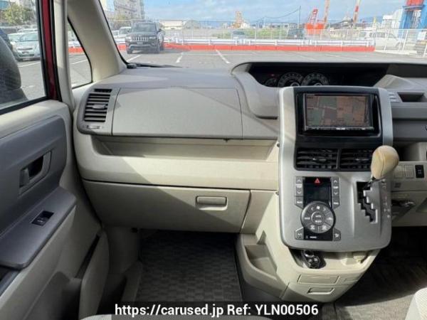 Used 2008 AT toyota noah ZRR75G Image[20]