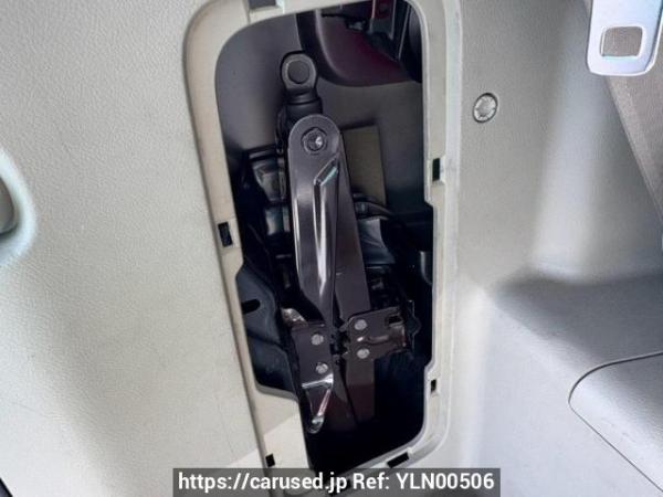 Used 2008 AT toyota noah ZRR75G Image[47]