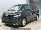 Toyota Voxy ZWR80G