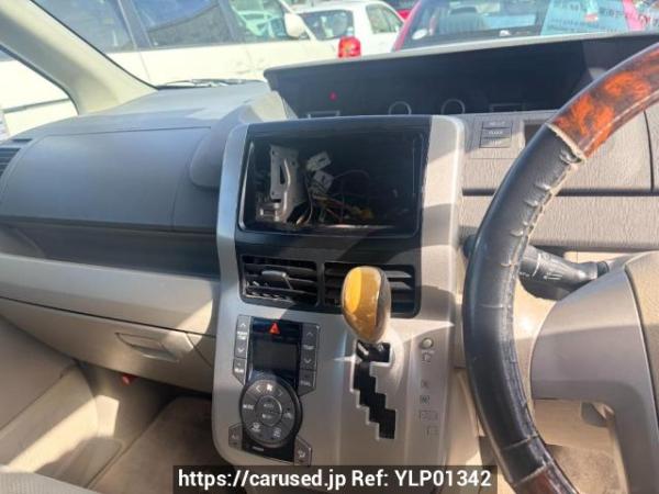 Used 2008 AT toyota noah ZRR70W Image[8]