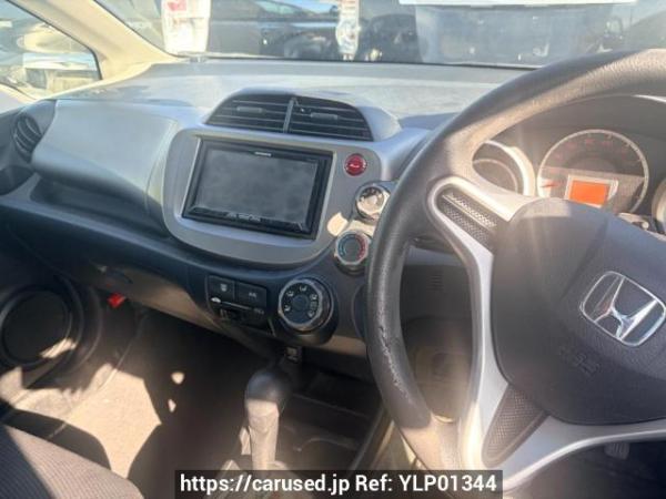 Used 2012 AT honda fit GE6 Image[8]
