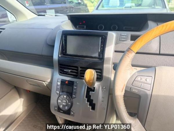 Used 2009 AT toyota noah ZRR70W Image[9]