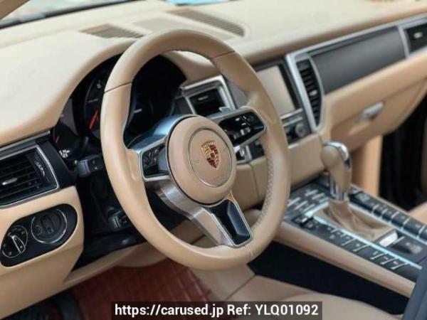Used 2015 AT porsche macan Macan B5 Image[10]
